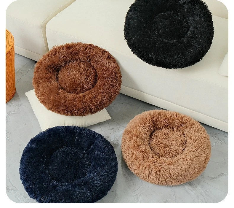 Cosy Calming Pet Bed — Fluffy Donut Cushion for Dogs & Cats