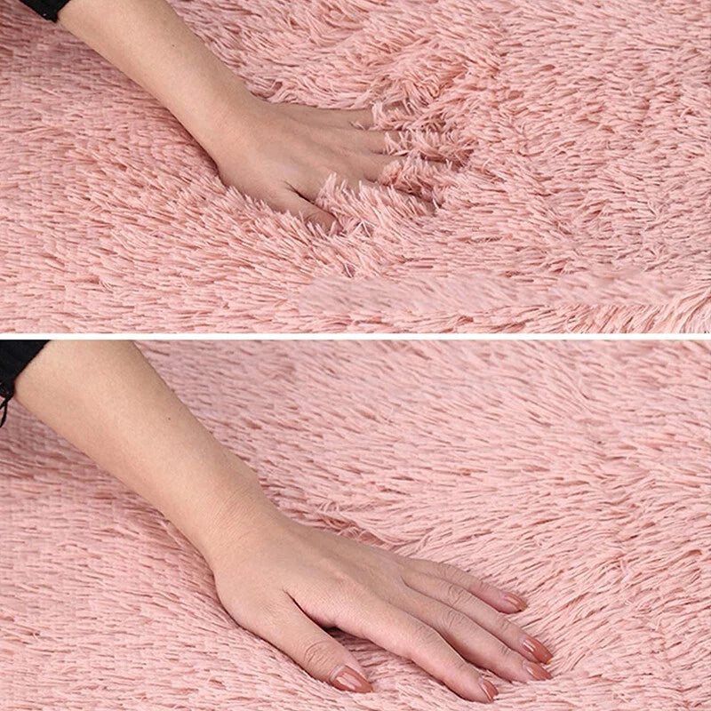 Cosy Plush Pet Blanket — Soft Washable Comfort Mat for Dogs & Cats