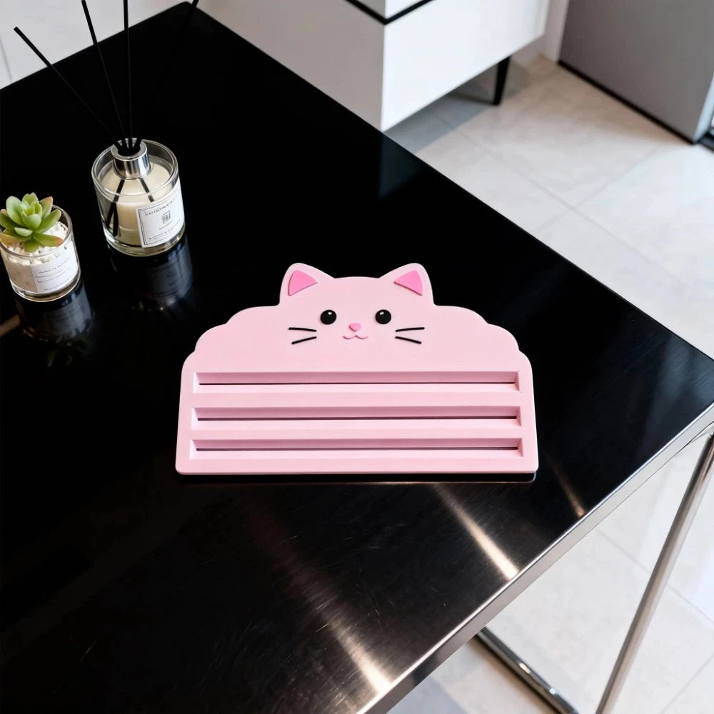 Squeeze & Serve — Portable Cat Food Pouch Squeezer for Easy Feeding & Treats