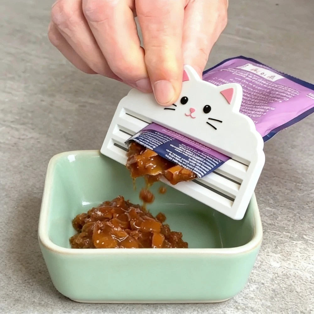 Squeeze & Serve — Portable Cat Food Pouch Squeezer for Easy Feeding & Treats